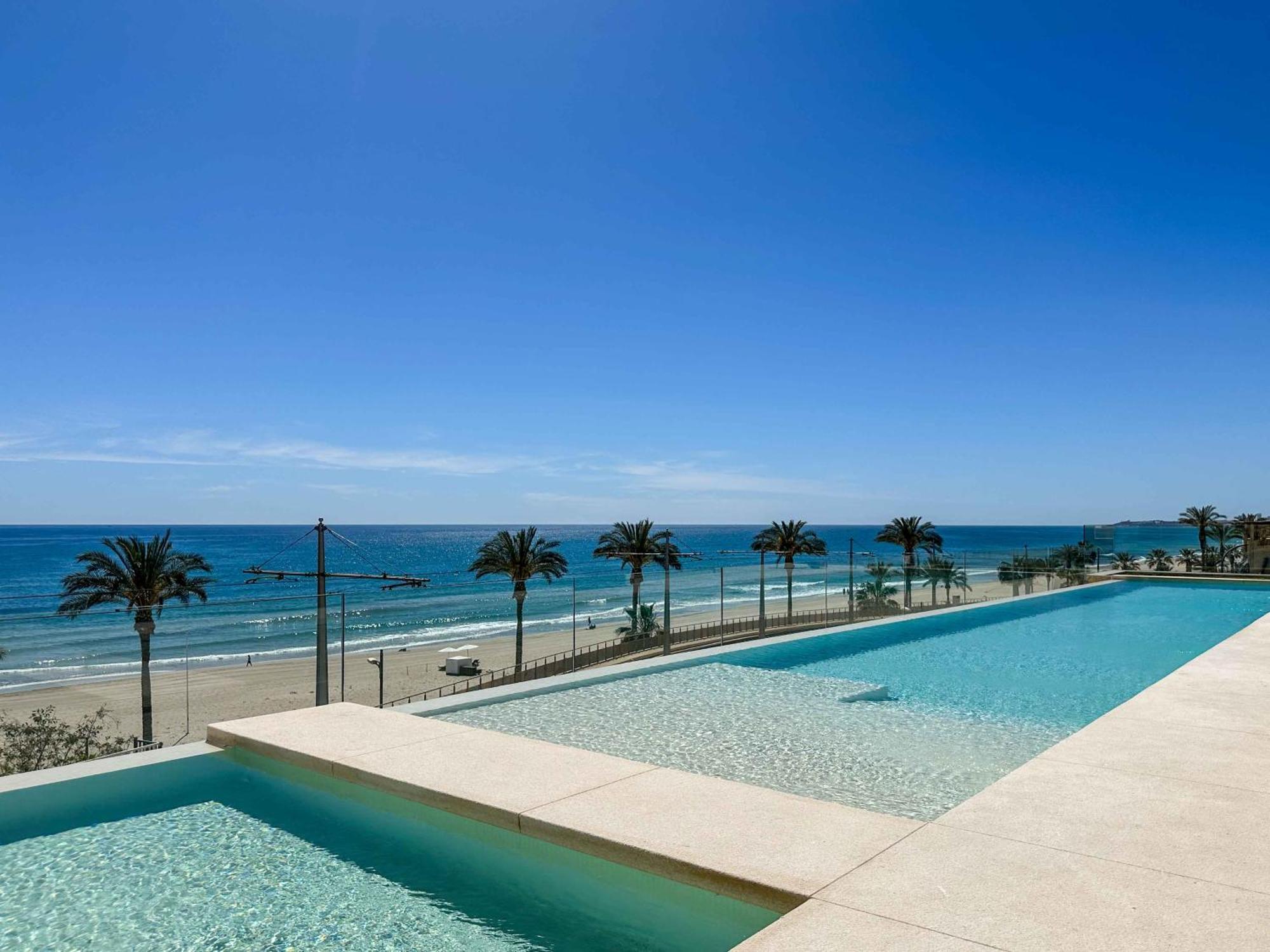Lantia. Amaneceres De Ensueno Y Piscina Con Vistas Lägenhet El Campello Exteriör bild