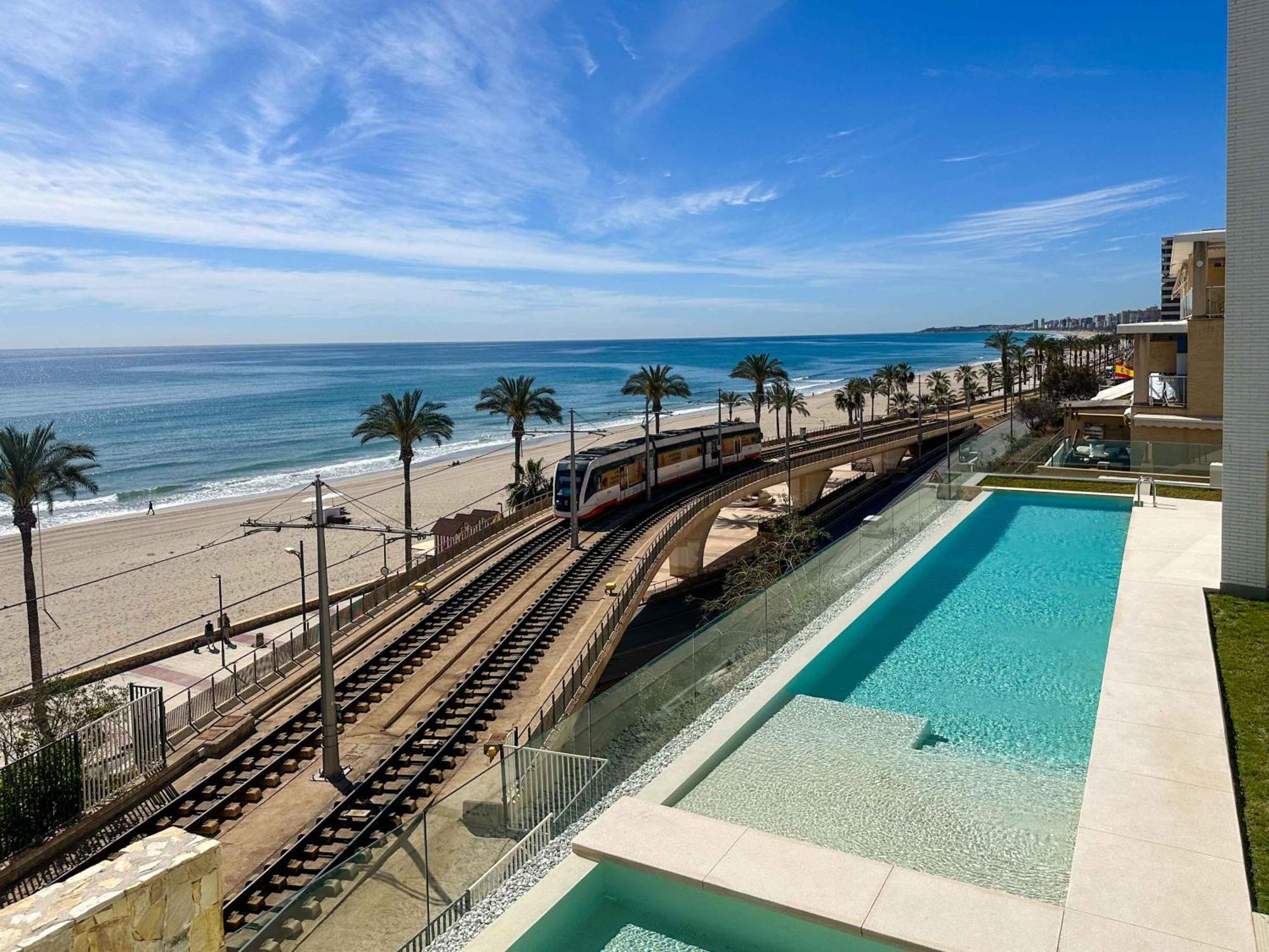 Lantia. Amaneceres De Ensueno Y Piscina Con Vistas Lägenhet El Campello Exteriör bild