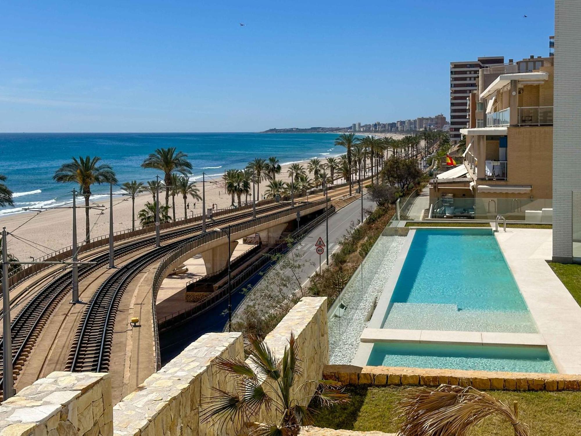 Lantia. Amaneceres De Ensueno Y Piscina Con Vistas Lägenhet El Campello Exteriör bild